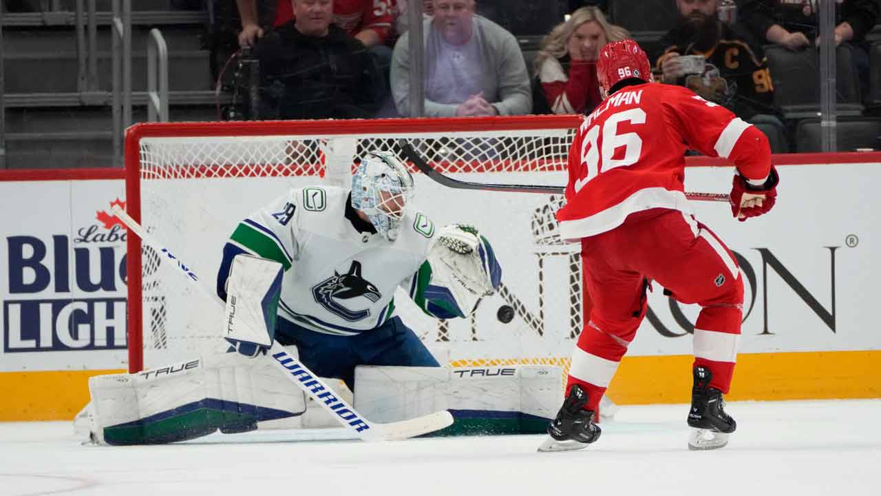 Canucks’ bounce-back effort ‘not good enough’ in rare second straight loss